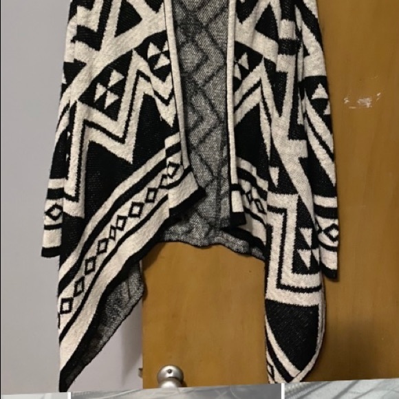 Reitmans cardigan - very warm XS - Picture 2 of 3